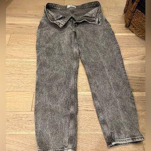 Abercrombie & fitch high rise mom jeans